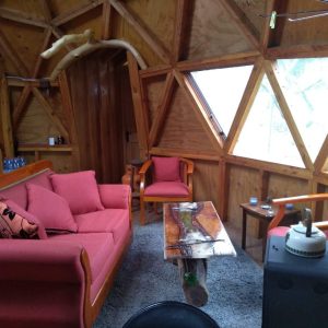 Venta parcela de 5.000 m² con domo amoblado, estero natural y entorno único a solo 8 minutos de Osorno full