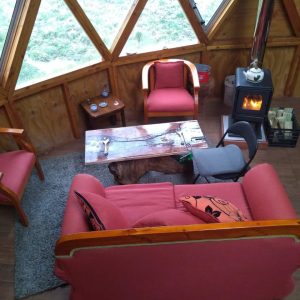 Venta parcela de 5.000 m² con domo amoblado, estero natural y entorno único a solo 8 minutos de Osorno full